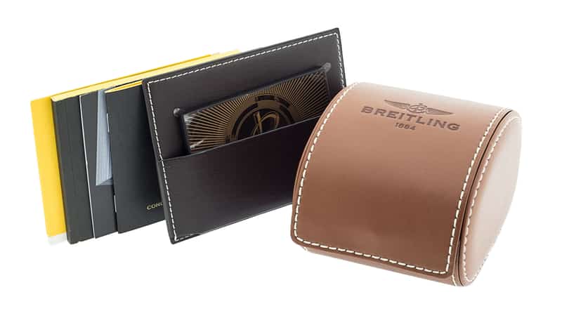 Breitling Avenger II GMT A32390